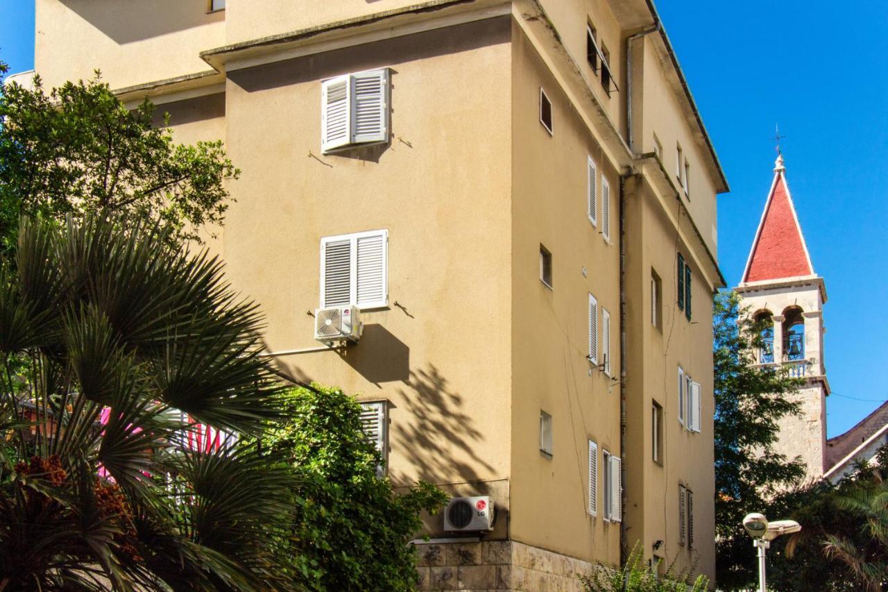 Lugo Apartments Split Exterior foto